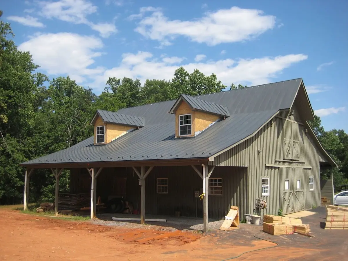 Expert Emergency Roof Leak Repair workmanship in Carolinda Ranch Estates